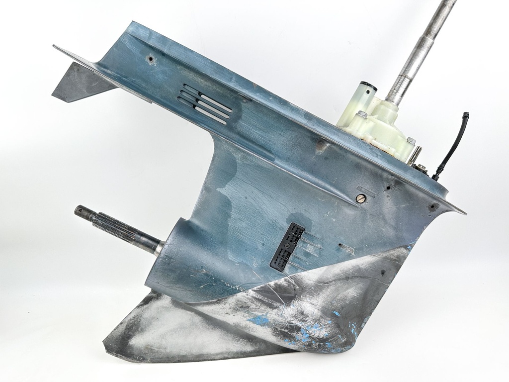 1998 Yamaha 150HP Outboard 2 Stroke XL Lower Unit Gear Case