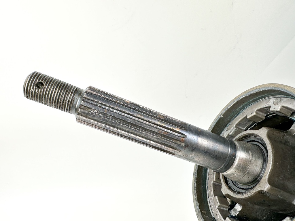 1998 Yamaha 150HP Outboard 2 Stroke XL Lower Unit Gear Case