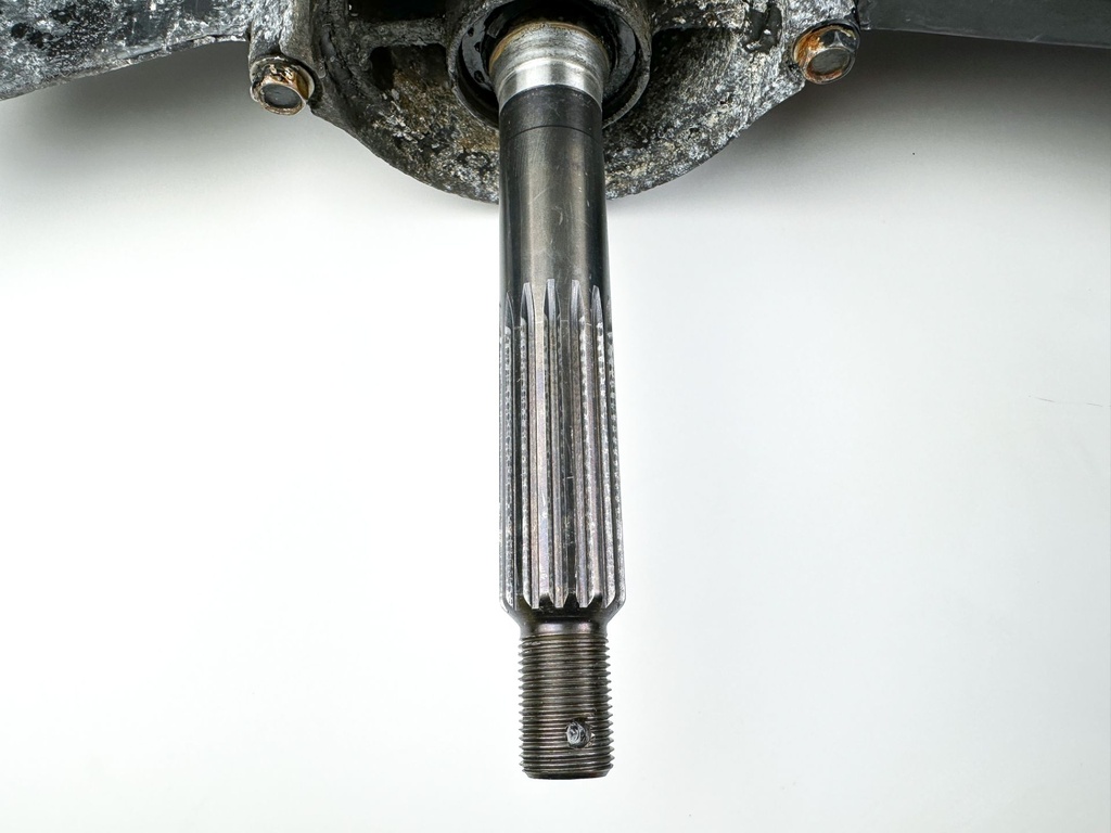 Suzuki 150 175 HP 4 Stroke Outboard 25" XL Lower Unit Gear Case 50040-96838-Y5S