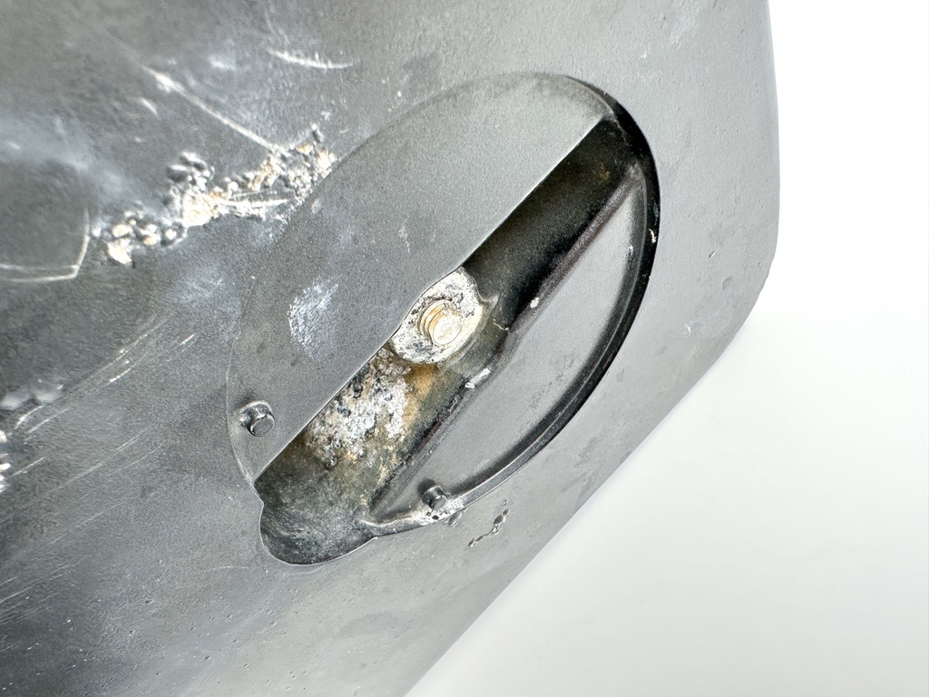 Suzuki 150 175 HP 4 Stroke Outboard 25" XL Lower Unit Gear Case 50040-96838-Y5S