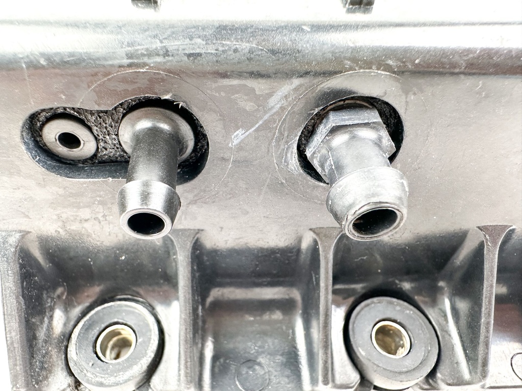 2008 Evinrude 250 HP 2 Stroke Outboard Engine Control Unit ECU 0586982 OEM