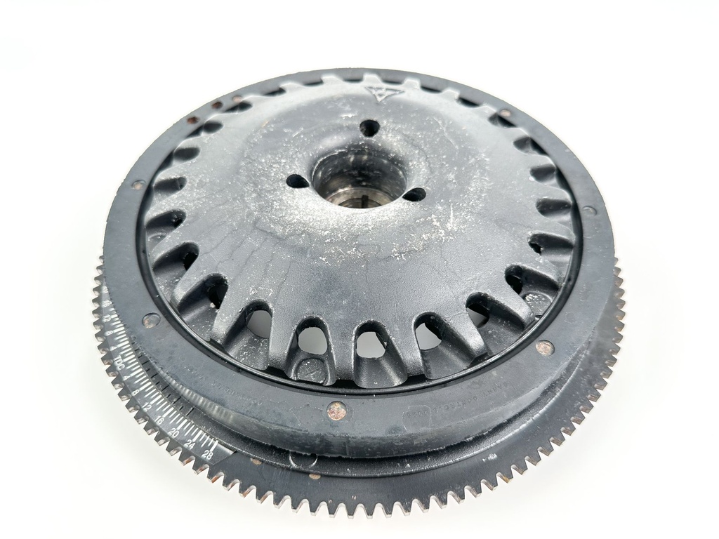 2008 Evinrude 250 HP 2 Stroke Etec Outboard Flywheel 0586924 - Repair