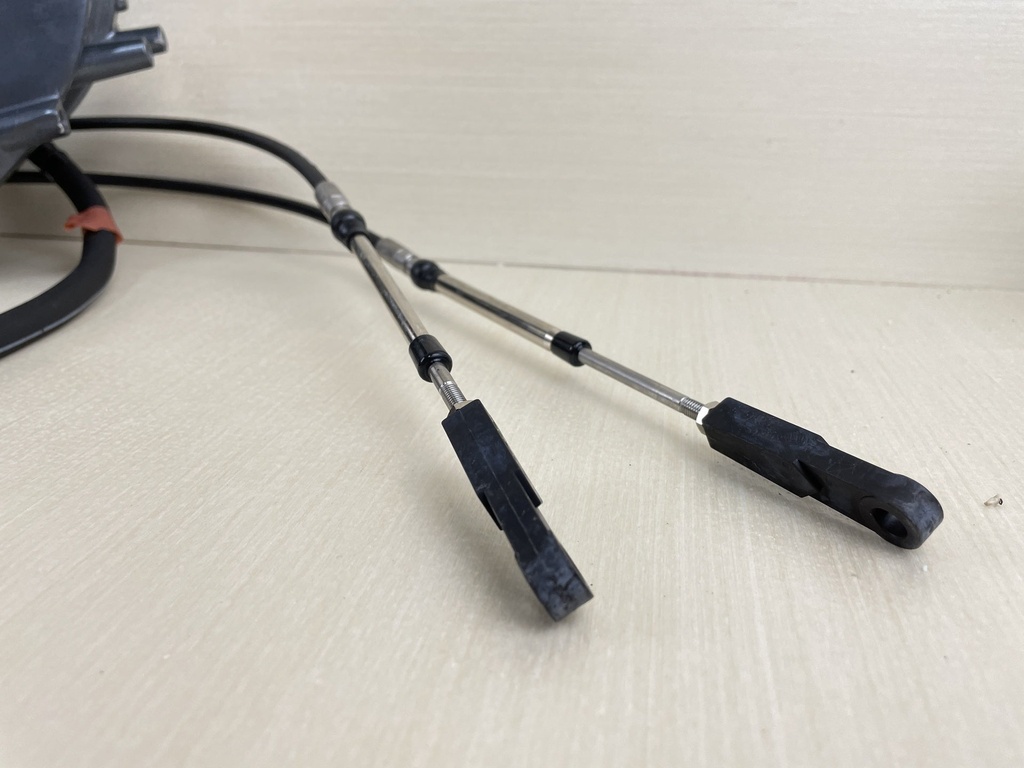 2004 Yamaha 40HP 4 Stroke Outboard Big Tiller Handle Steering With Friction Assy