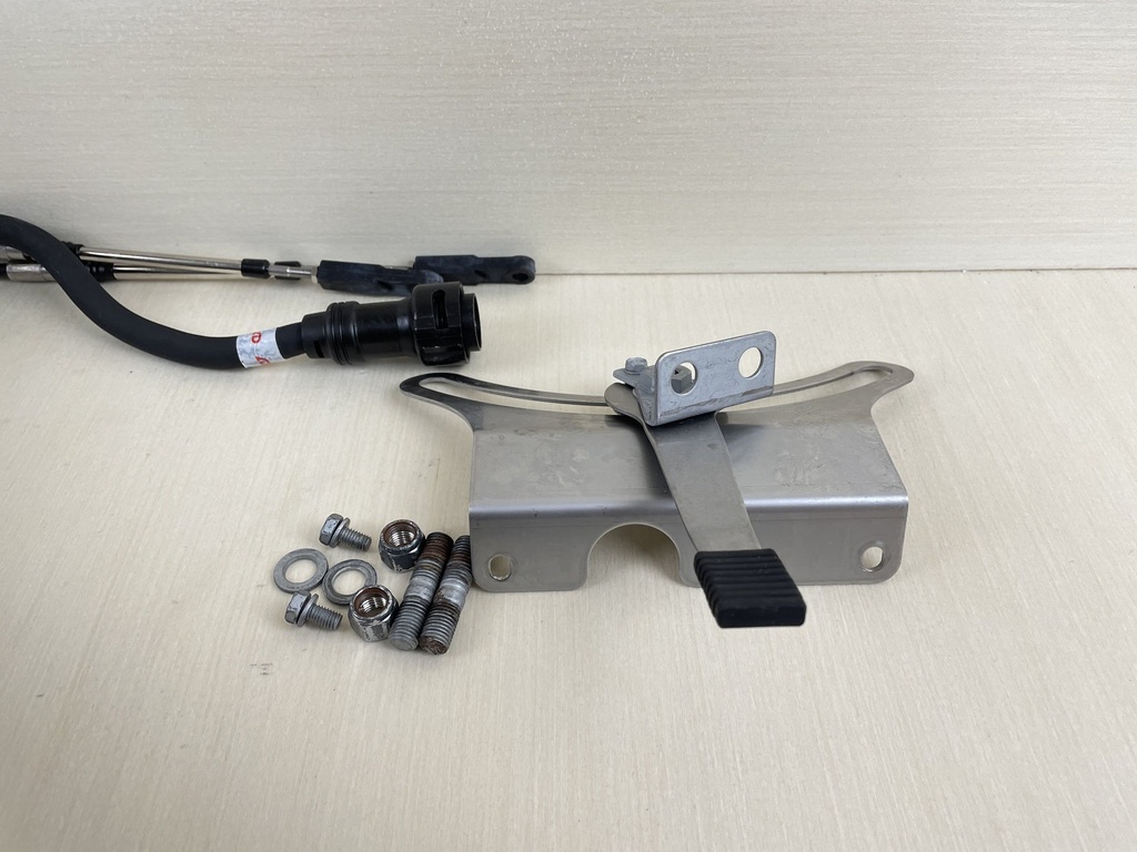 2004 Yamaha 40HP 4 Stroke Outboard Big Tiller Handle Steering With Friction Assy