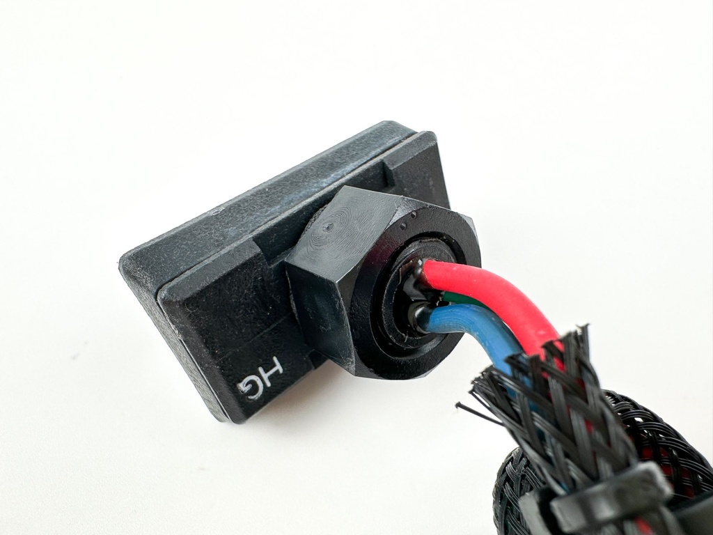 2008 Evinrude 250 HP 2 Stroke Outboard Trim Switch 0586789 OEM