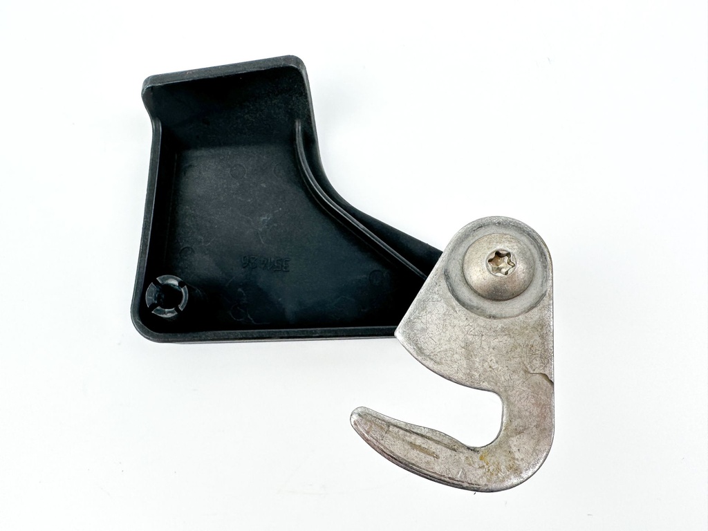 2008 Evinrude 250 HP 2 Stroke Etec Port Latch Handle 5005707 OEM