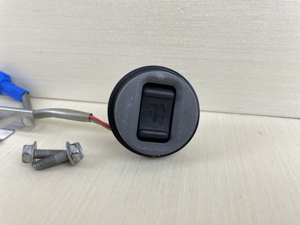 2004 Yamaha 40HP 4 Stroke Outboard Trim Tilt Switch Assembly 63D-82563-10-00  