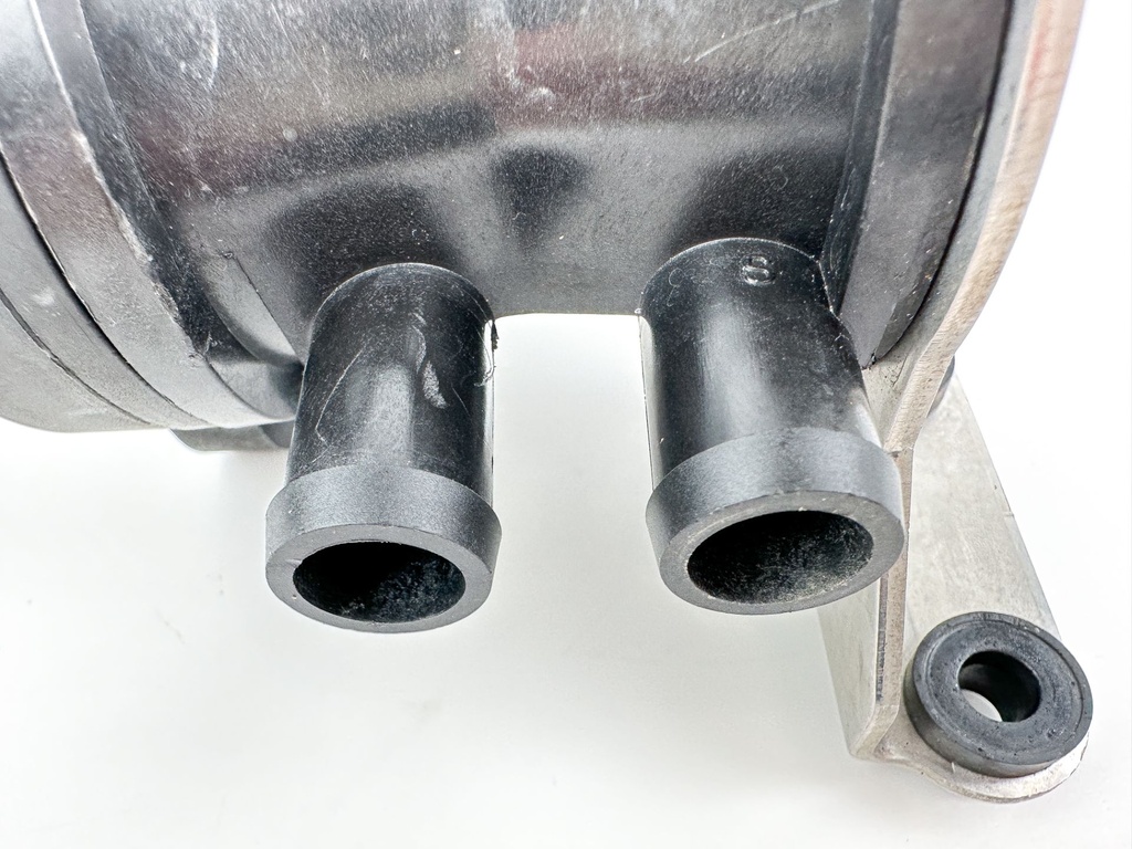 2008 Evinrude 250 HP 2 Stroke Etec Pressure Relief Valve 5006527 OEM