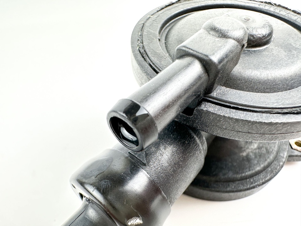 2008 Evinrude 250HP Etec 2 Stroke Outboard Fuel Pump 5007312 OEM