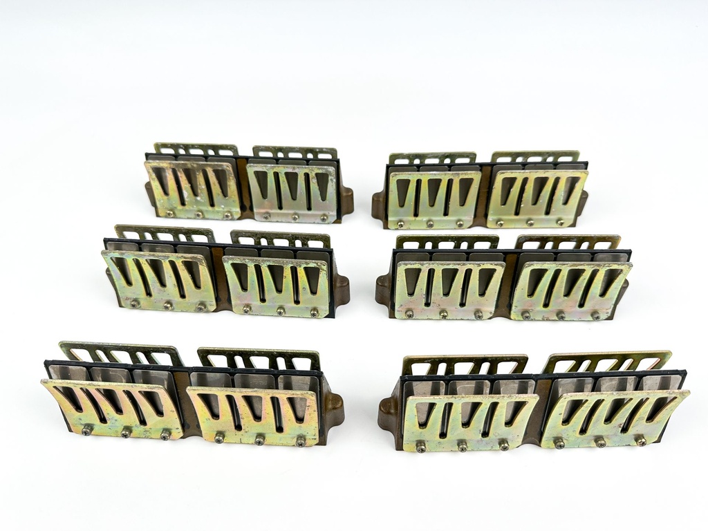 2008 Evinrude 250HP Etec 2 Stroke Outboard Reed Valve Set Assembly 5006208 OEM