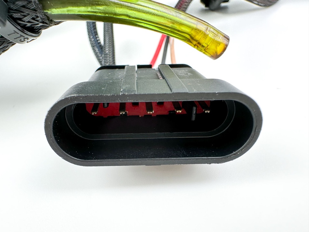 2008 Evinrude 250 HP 2 Stroke Etec Outboard Oil Pump 5007306 OEM