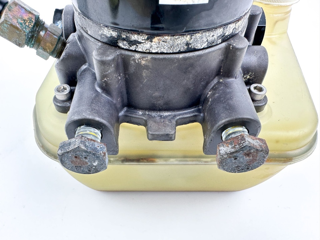 Optimus SeaStar Outboard Hydraulic Steering Pump EP1000