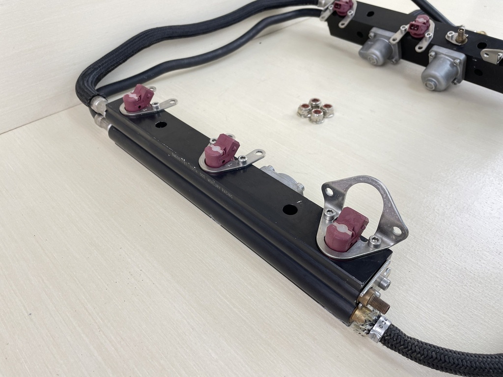 2008 Mercury 225HP ProXs Optimax Fuel Rail Set Complete W/ Injectors 8M0185156