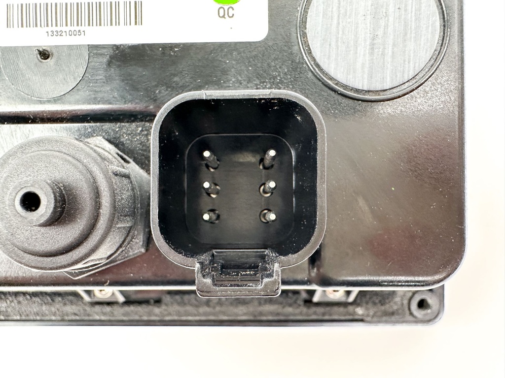 Yamaha Outboard Digital Display Gauge  6Y9-83710-10 Tested