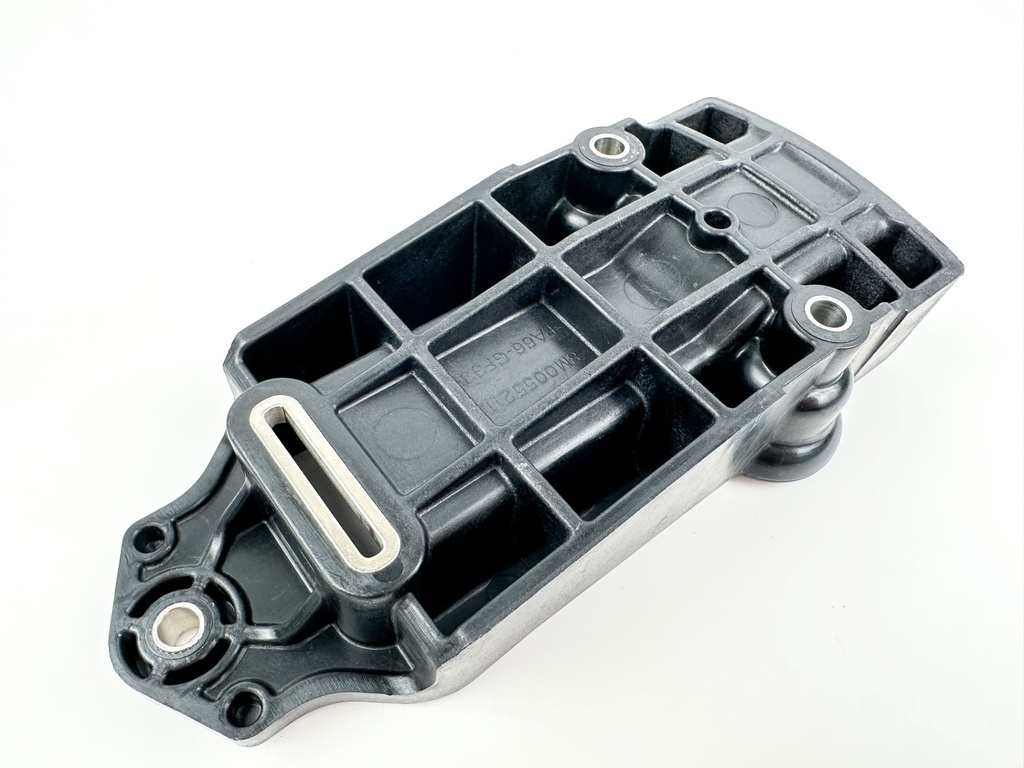 2020 Mercury 90 HP 4 Stroke Outboard Front Lower Cowl Assembly 8M0088281 OEM