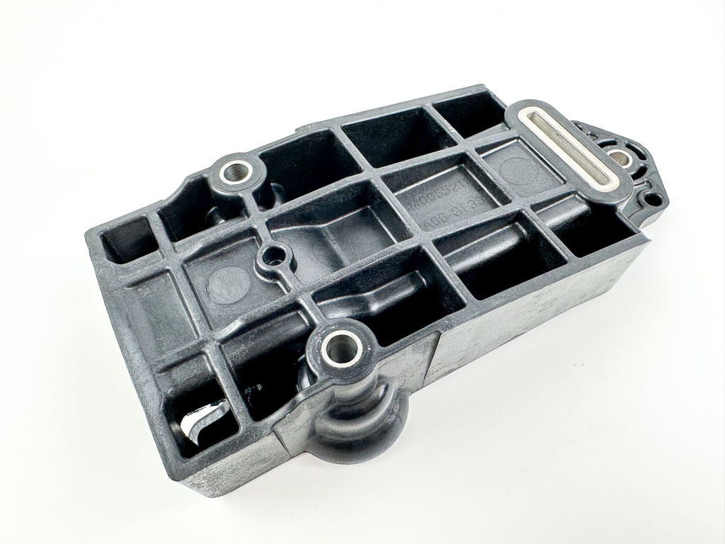 2020 Mercury 90 HP 4 Stroke Outboard Front Lower Cowl Assembly 8M0088281 OEM