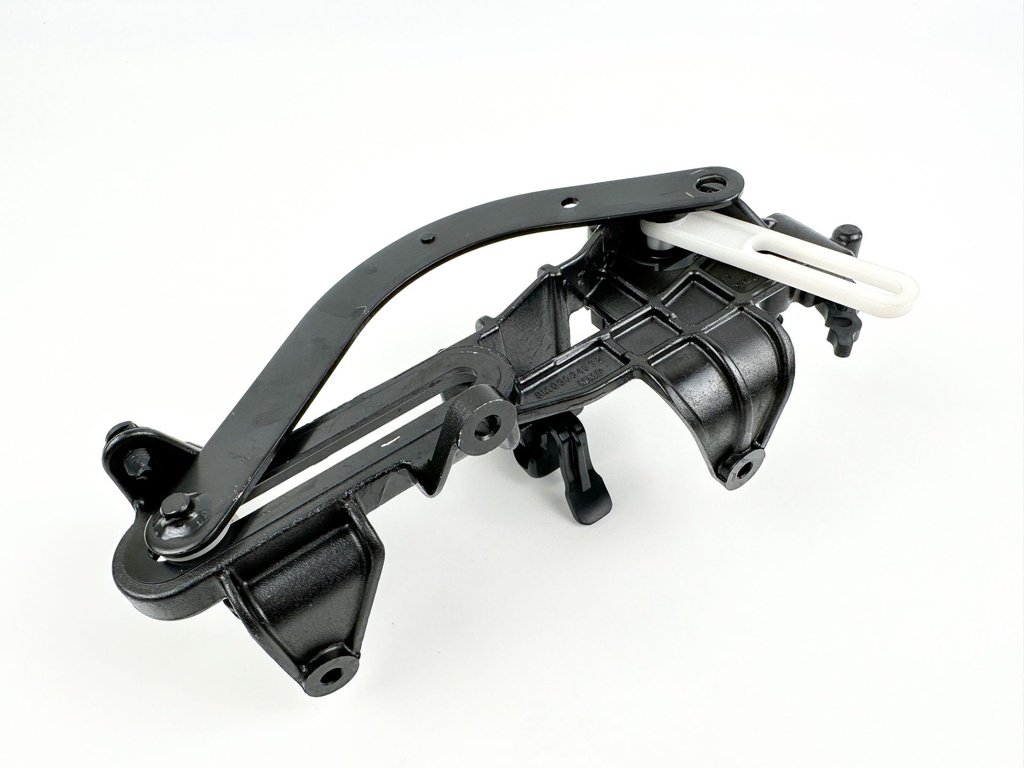 2020 Mercury 90 HP 4 Stroke Outboard Shift Link Bracket Assembly 8M0058458 OEM