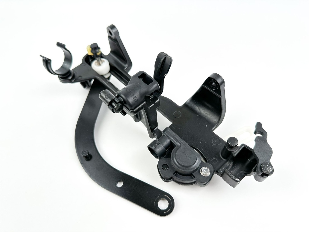 2020 Mercury 90 HP 4 Stroke Outboard Shift Link Bracket Assembly 8M0058458 OEM