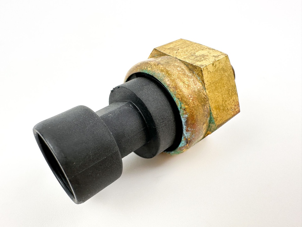 2020 Mercury 90 HP 4 Stroke Outboard Oil Pressure Sensor 8M6000634 OEM