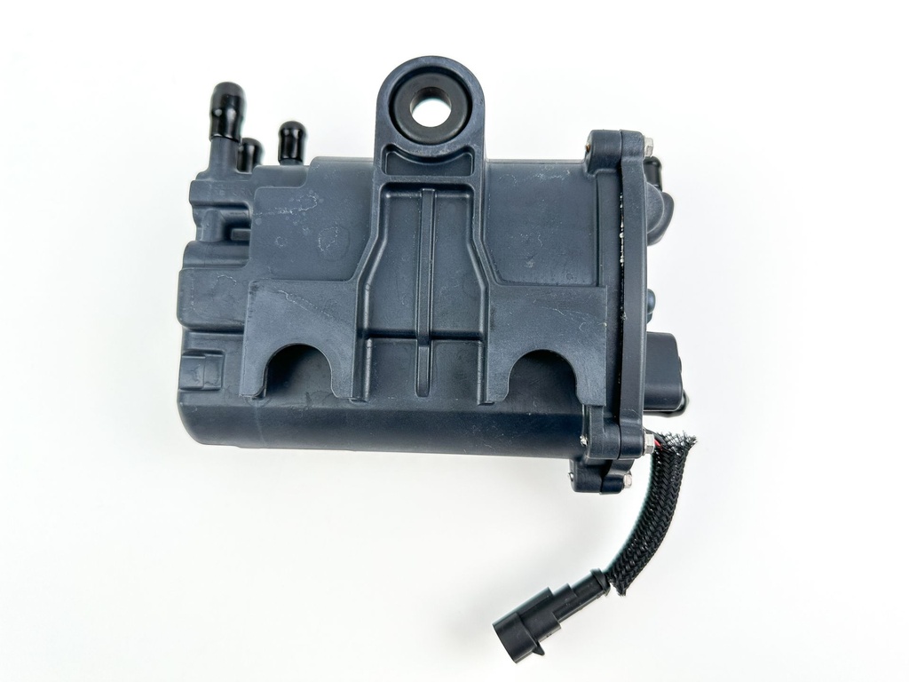 2009 Evinrude 150 HP 2 Stroke Outboard Vapor Separator Tank VST 5010819 OEM