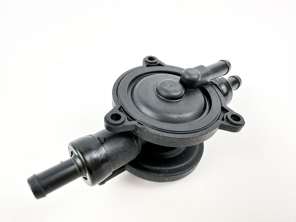 2009 Evinrude 150 HP 2 Stroke Outboard Fuel Lift Pump 5007727 OEM