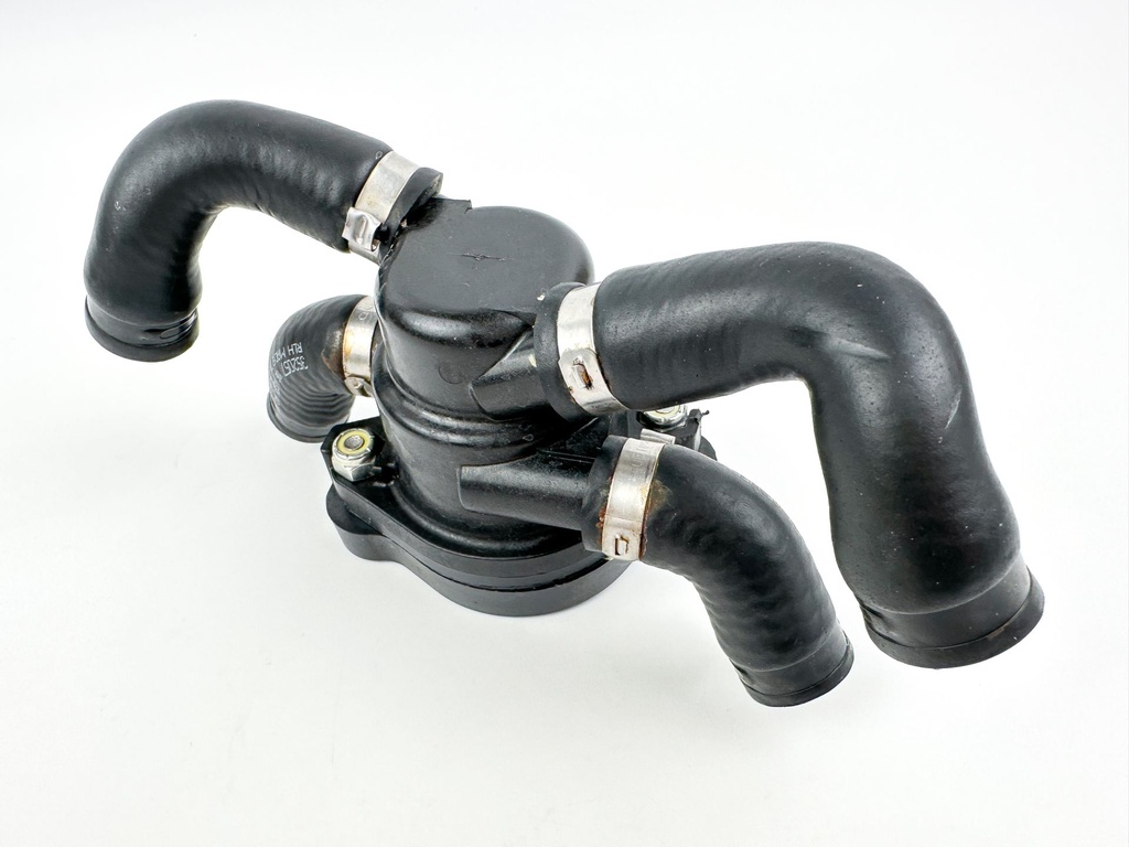 2009 Evinrude 150 HP 2 Stroke Outboard Pressure Relief Valve 5006147 OEM