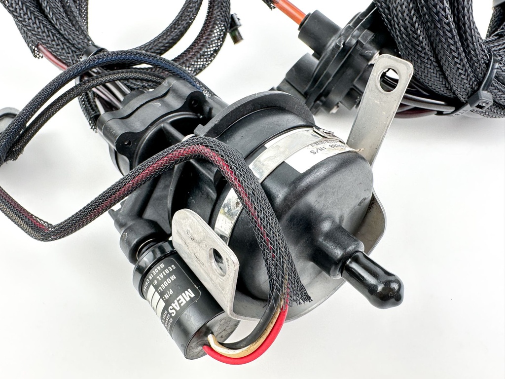 2009 Evinrude 150 HP 2 Stroke Outboard Oil Pump 5007849 OEM