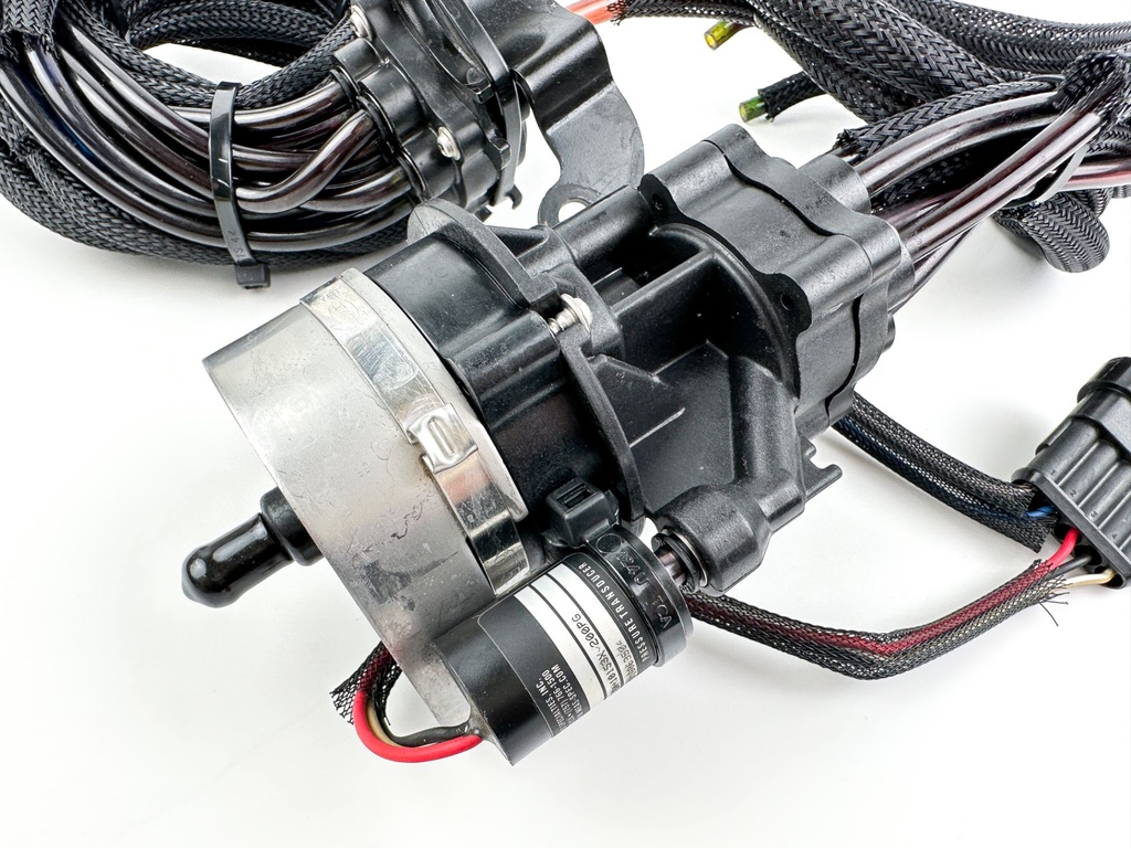 2009 Evinrude 150 HP 2 Stroke Outboard Oil Pump 5007849 OEM