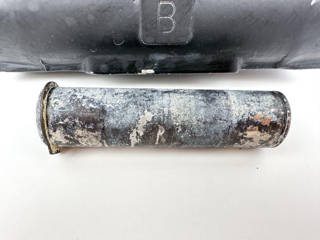 2009 Evinrude 150 HP 2 Stroke Outboard Power Trim Tilt Unit 5005113 OEM