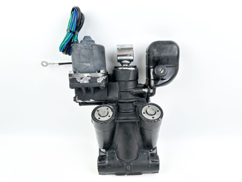 2009 Evinrude 150 HP 2 Stroke Outboard Power Trim Tilt Unit 5005113 OEM