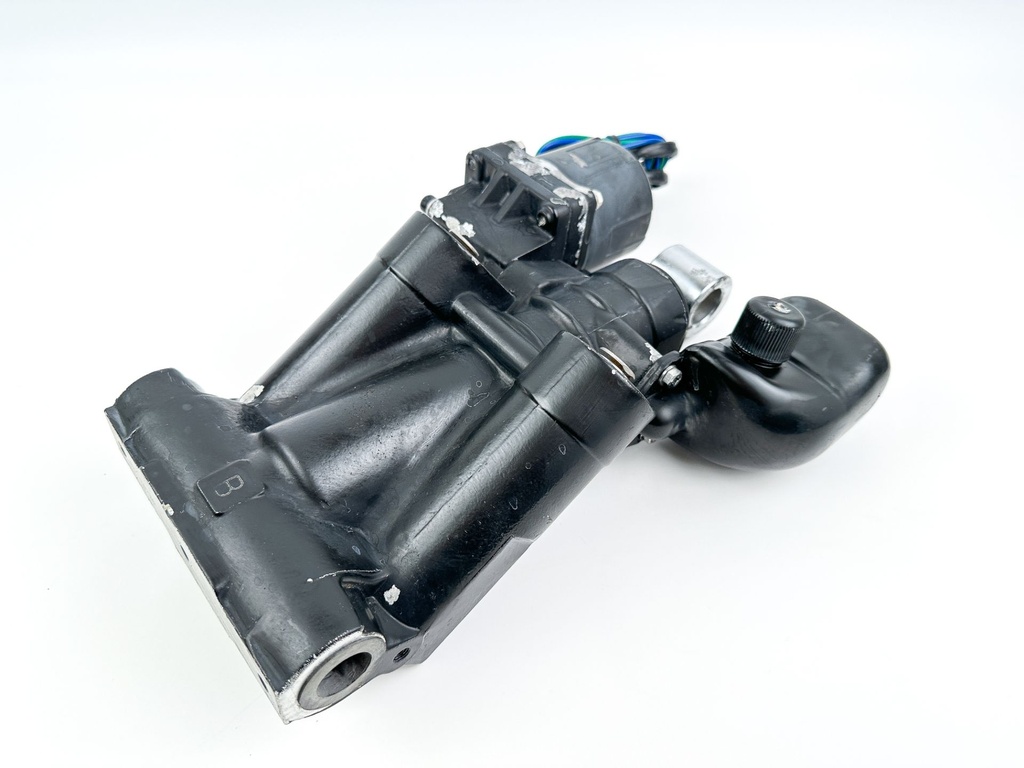 2009 Evinrude 150 HP 2 Stroke Outboard Power Trim Tilt Unit 5005113 OEM