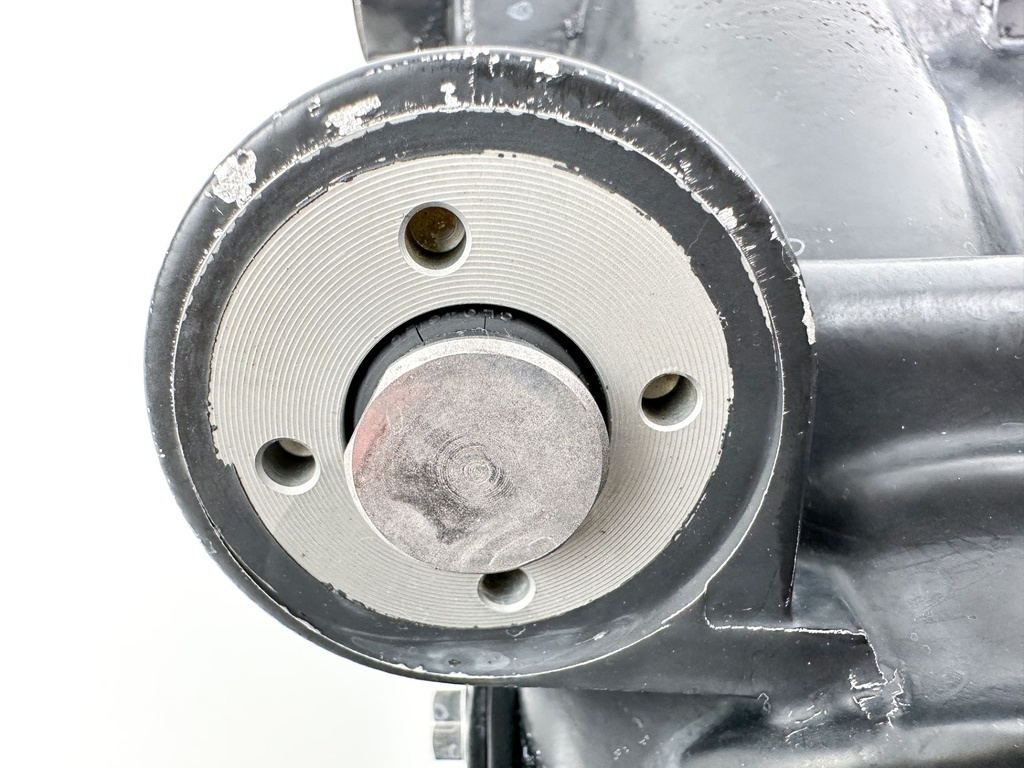 2009 Evinrude 150 HP 2 Stroke Outboard Power Trim Tilt Unit 5005113 OEM