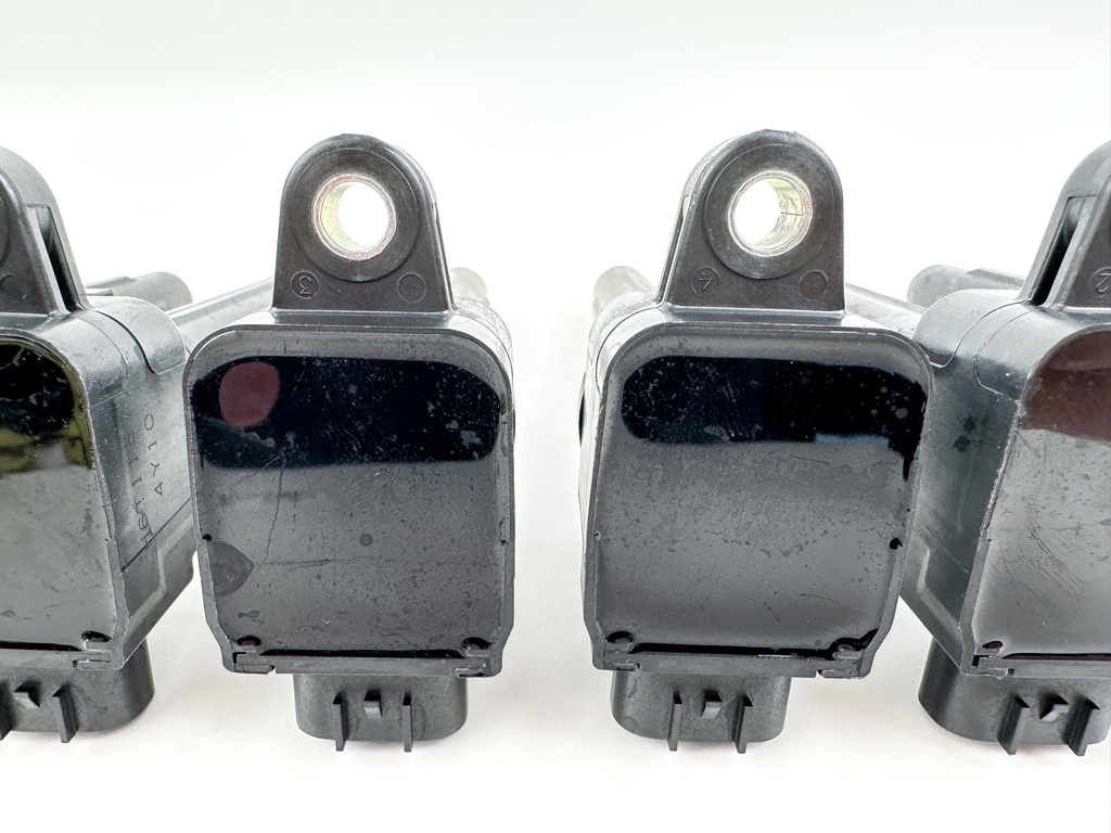 2015 Yamaha 250 HP 4 Stroke Outboard Ignition Coil Set 6CB-82310-00-00 OEM