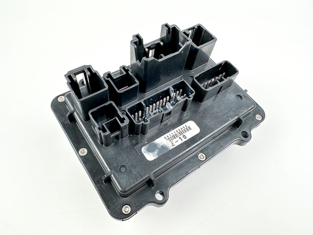 2015 Yamaha 250 HP 4 Stroke Outboard Fuse Box 6CE-82170-10-00 OEM