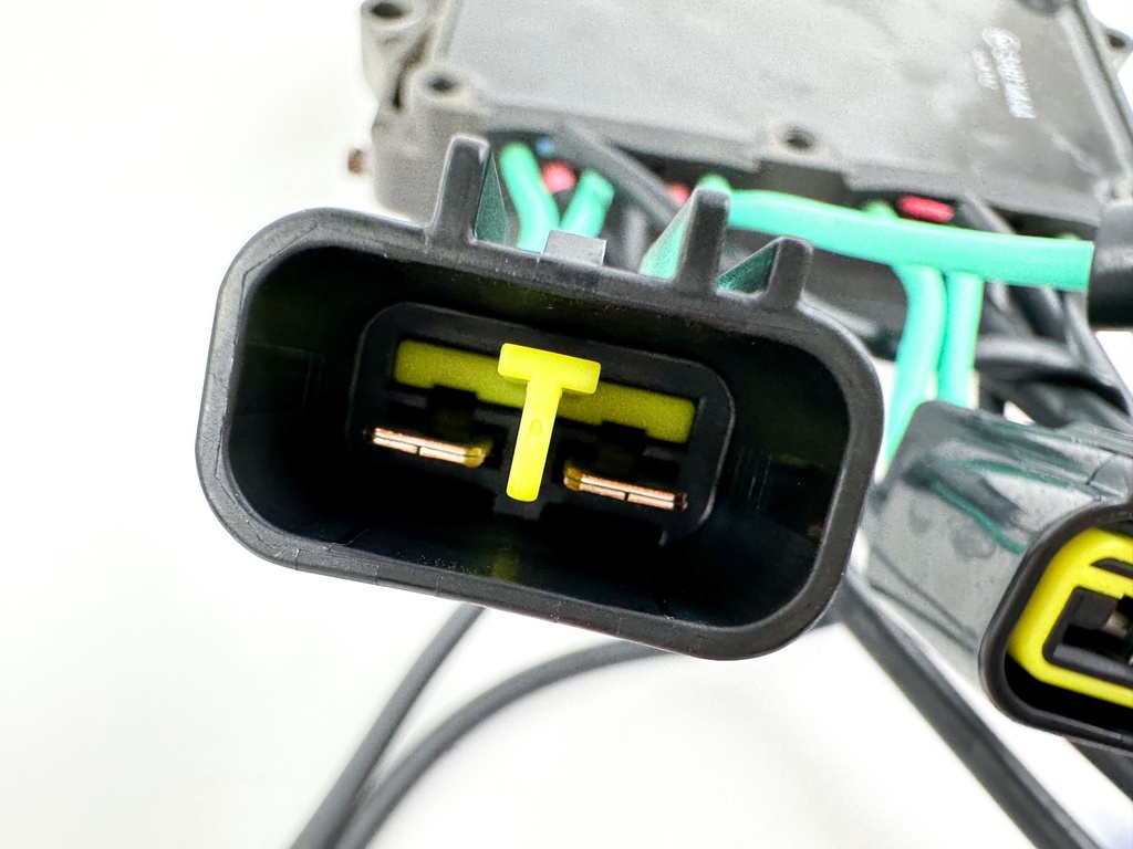 2015 Yamaha 250 HP 4 Stroke Outboard Rectifier & Regulator 6CE-81960-00-00 OEM