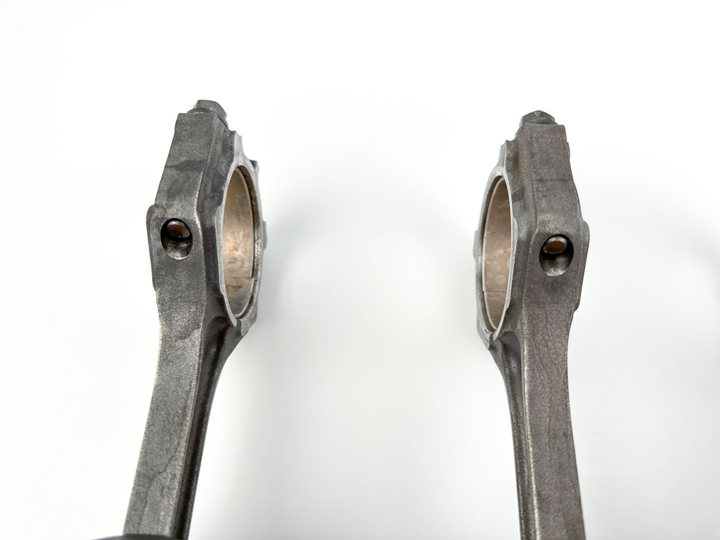 2015 Yamaha 250 HP 4 Stroke Outboard Piston & Connecting Rod Set 6CB-W1165-00-00 OEM