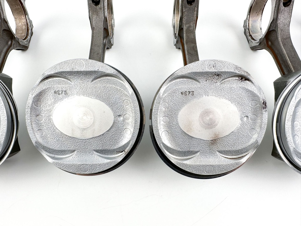 2015 Yamaha 250 HP 4 Stroke Outboard Piston & Connecting Rod Set 6CB-W1165-00-00 OEM