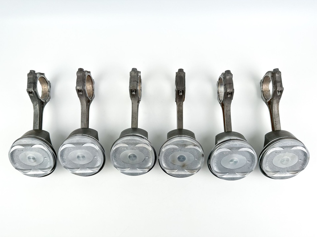 2015 Yamaha 250 HP 4 Stroke Outboard Piston & Connecting Rod Set 6CB-W1165-00-00 OEM