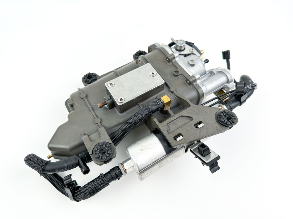 2015 Yamaha 250 HP 4 Stroke Outboard VST Float Chamber Assembly 6CB-14180-10-00 Cleaned