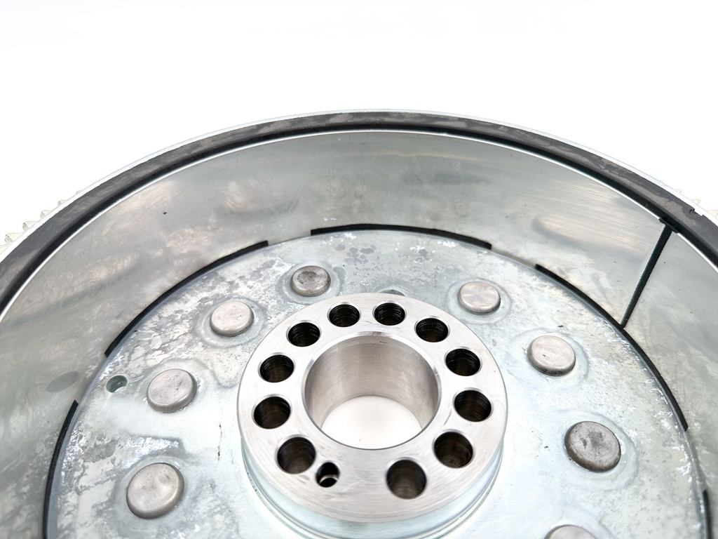 2015 Yamaha 250 HP 4 Stroke Outboard Flywheel Rotor 6CE-W8145-01-00 OEM