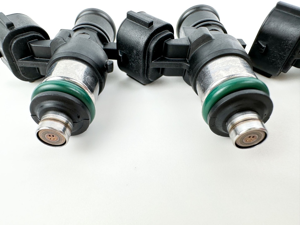 2015 Yamaha 250 HP 4 Stroke Outboard Fuel Injector Set 6AW-13761-00-00 Cleaned