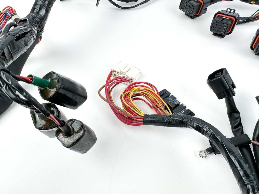 2015 Yamaha 250 HP 4 Stroke Outboard Engine Wire Harness 6CE-82590-12-00 OEM