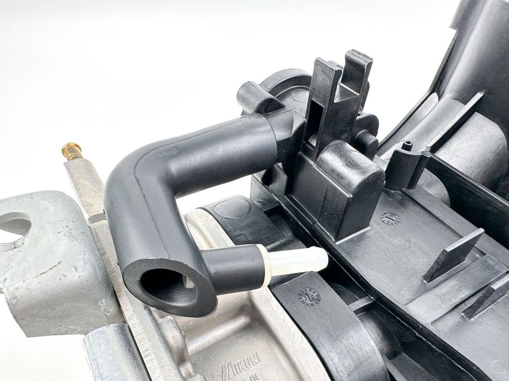 2019 Yamaha 150 HP 4 Stroke Outboard Intake Manifold & Throttle Body 63P-13751-20-00 OEM