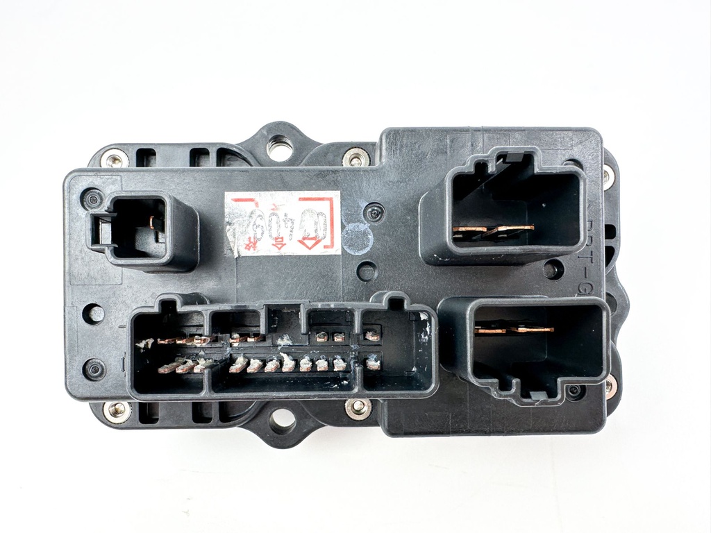 2019 Yamaha 150 HP 4 Stroke Outboard Fuse Box 63P-82170-02-00 OEM