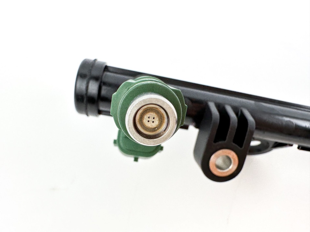 2019 Yamaha 150 HP 4 Stroke Outboard Fuel Injector Set W/ Rail 63P-13761-01-00 Cleaned