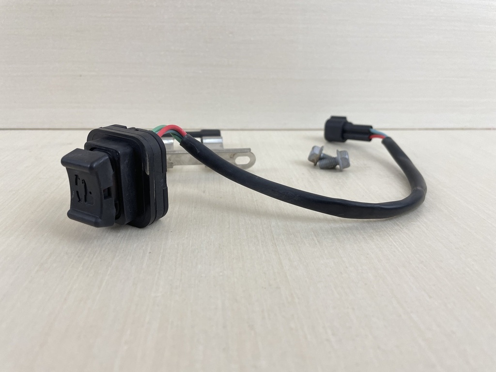 2015 Yamaha 200HP F200 4 Stroke Outboard Trim Tilt Switch Assembly 69J-82563-01-00  