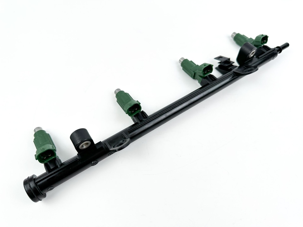 2019 Yamaha 150 HP 4 Stroke Outboard Fuel Injector Set W/ Rail 63P-13761-01-00 Cleaned