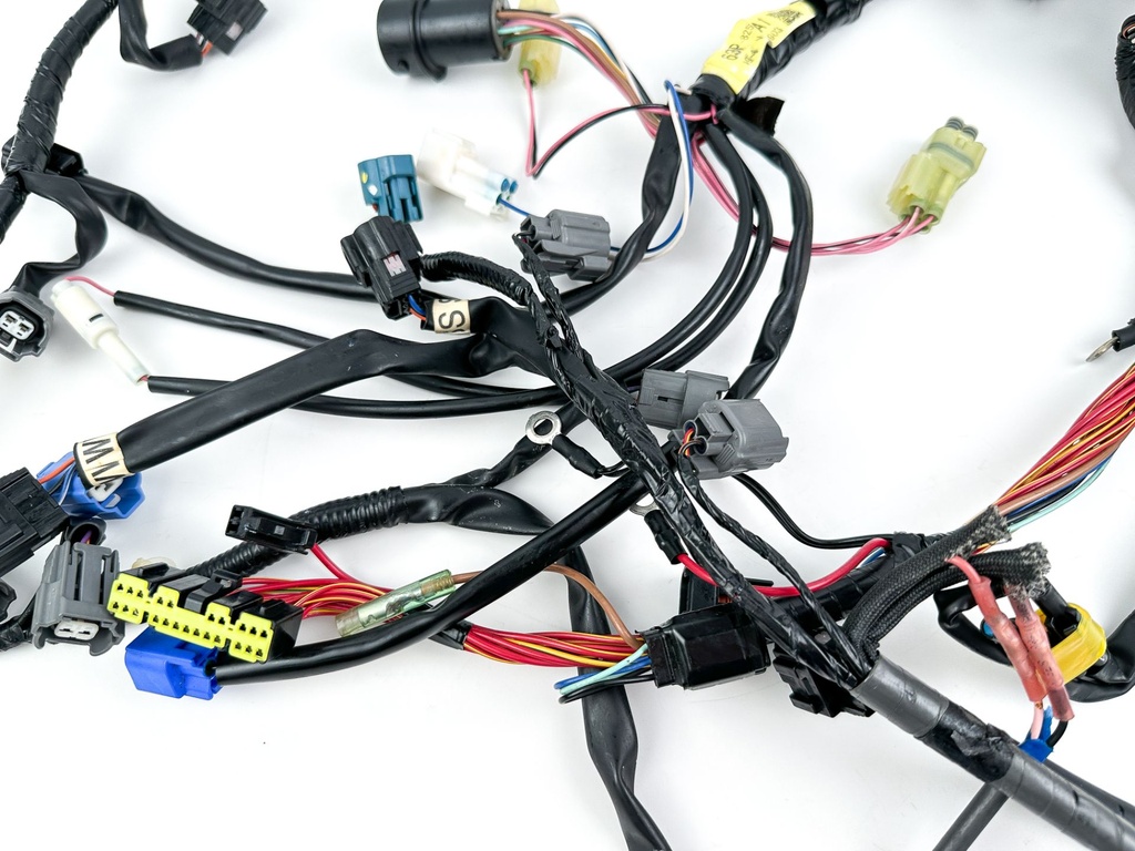 16-21 Yamaha 150HP 4 Stroke Outboard Engine Wire Harness 63P-82590-A1-00