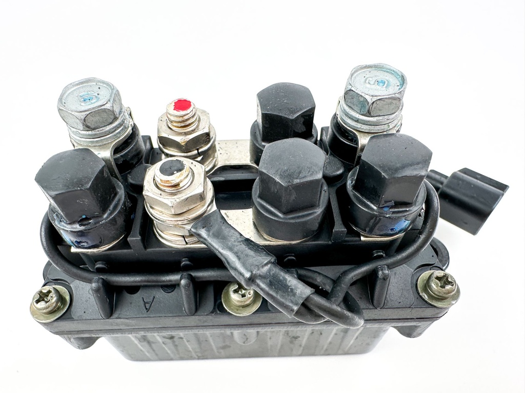 2005 Yamaha 250 HP 4 Stroke Outboard Trim Tilt Relay 63P-81950-00-00 OEM