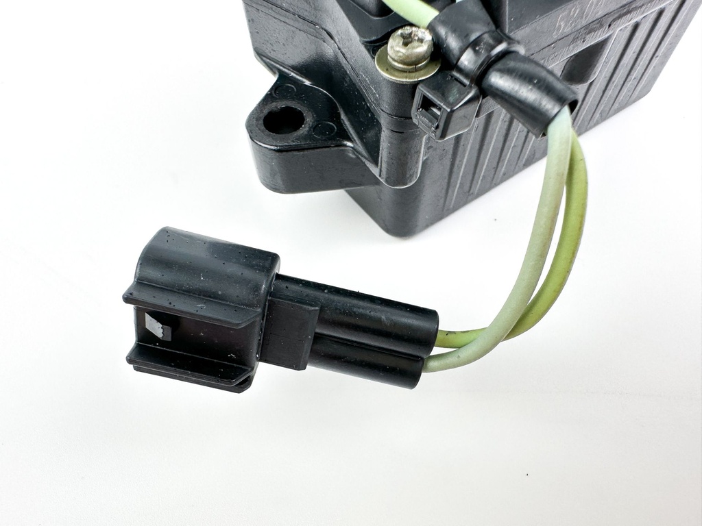 2005 Yamaha 250 HP 4 Stroke Outboard Trim Tilt Relay 63P-81950-00-00 OEM